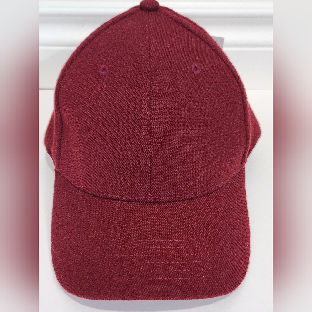 Mercedes Benz Fitted Burgundy Men's Hat NWOT